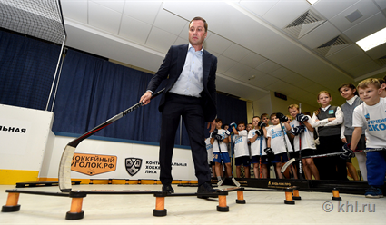 "Хоккейный уголок" появится в школах 13 регионов России