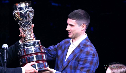 Вадим Шипачев признан самым ценным игроком регулярного чемпионата КХЛ