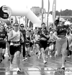 World Triathlon допустил триатлонистов из России к смешанным эстафетам